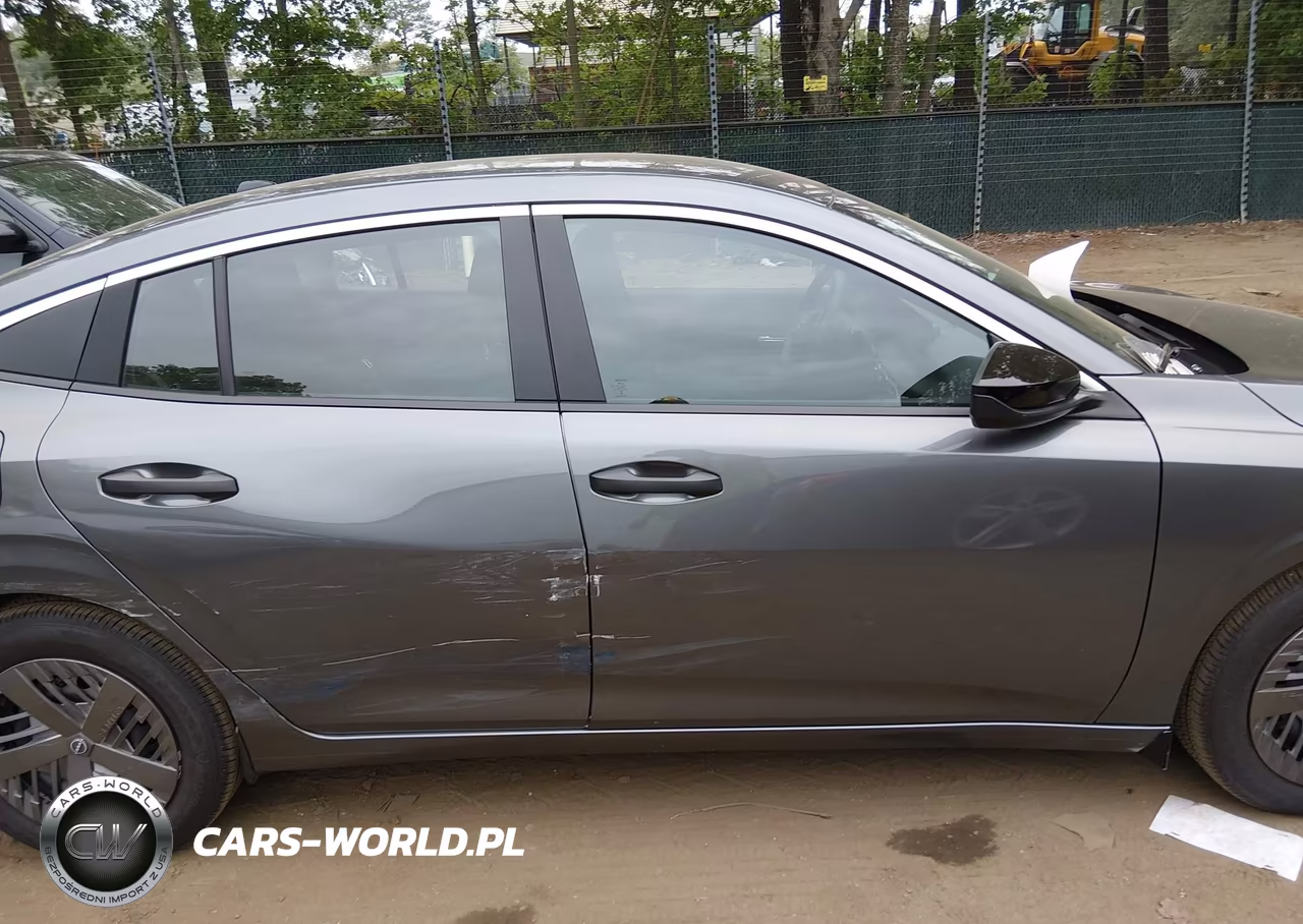 2026 Nissan Sentra S VIN:3N1AB9BV5TY225037 - 13