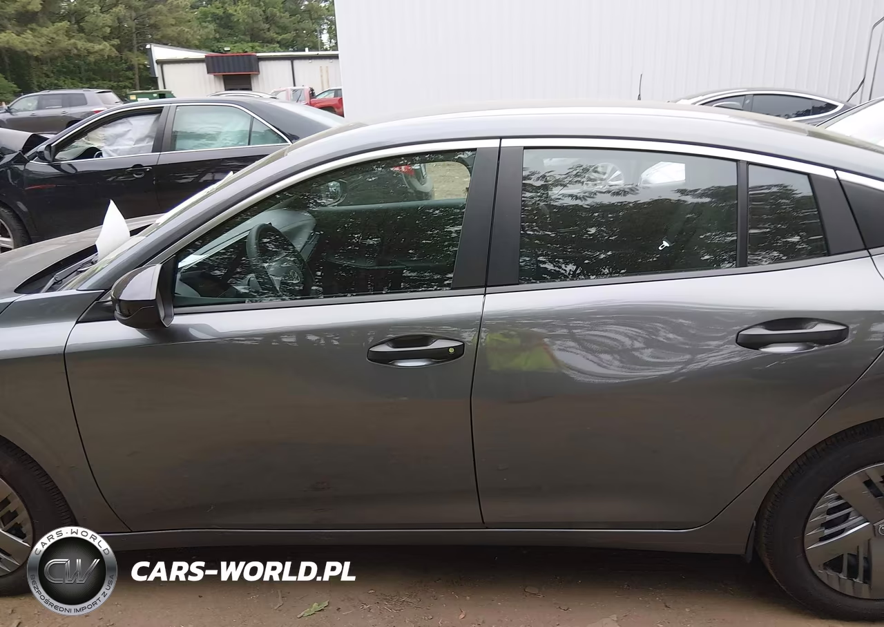 2026 Nissan Sentra S VIN:3N1AB9BV5TY225037 - 14