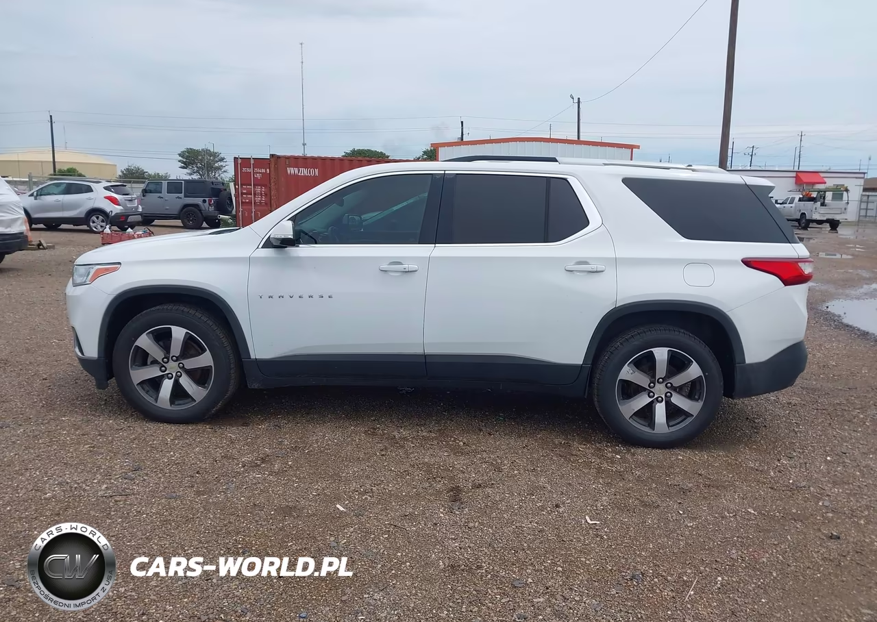 2018 Chevrolet Traverse 3Lt VIN:1GNERHKW7JJ215650 - 14