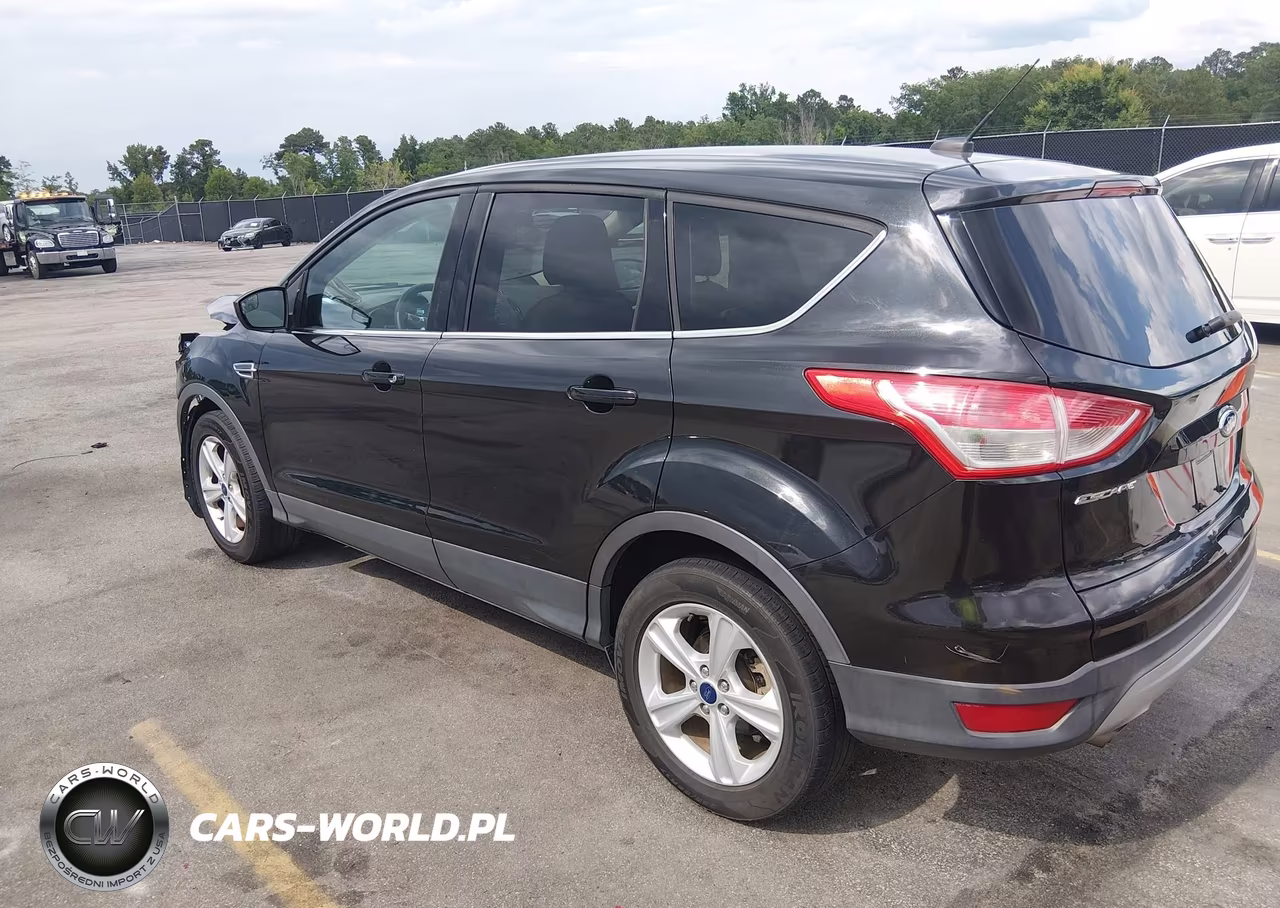 2015 Ford Escape Se VIN:1FMCU0GXXFUB35844 - 3