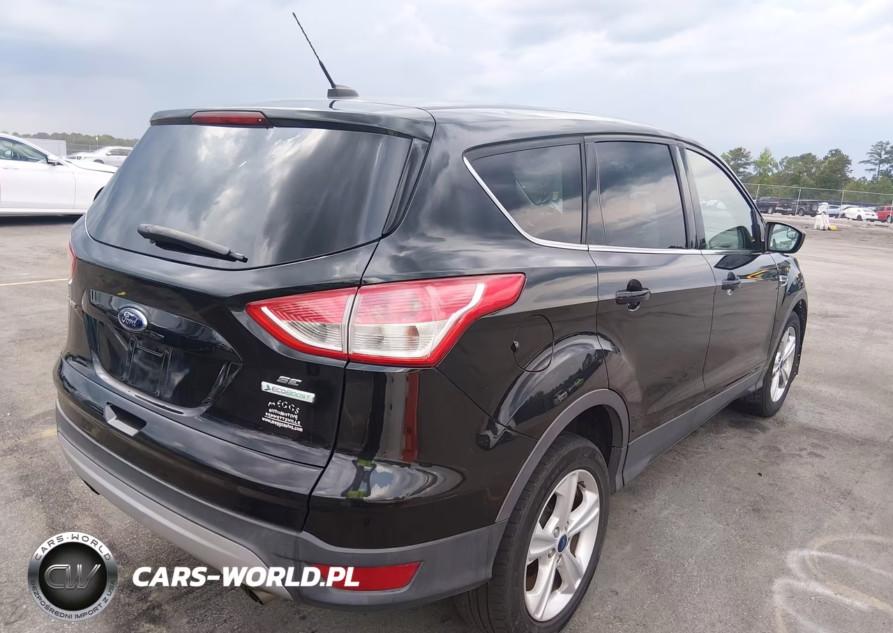 2015 Ford Escape Se VIN:1FMCU0GXXFUB35844 - 4