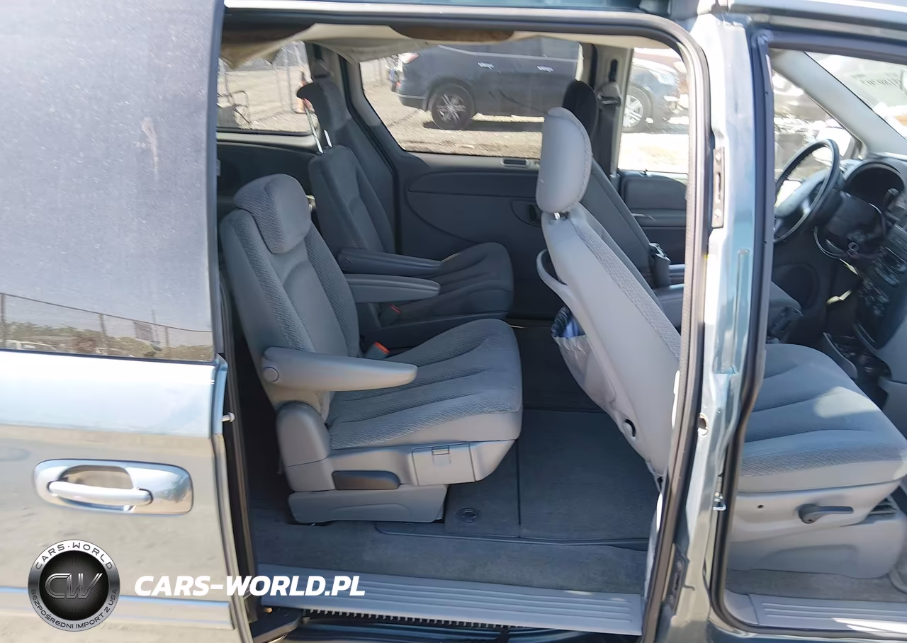 2005 Dodge Grand Caravan Sxt VIN:2D4GP44L05R283554 - 8