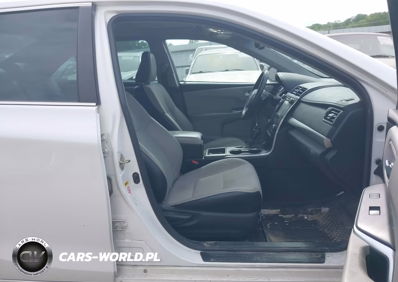 2017 Toyota Camry Se VIN:4T1BF1FK4HU353007 - 5