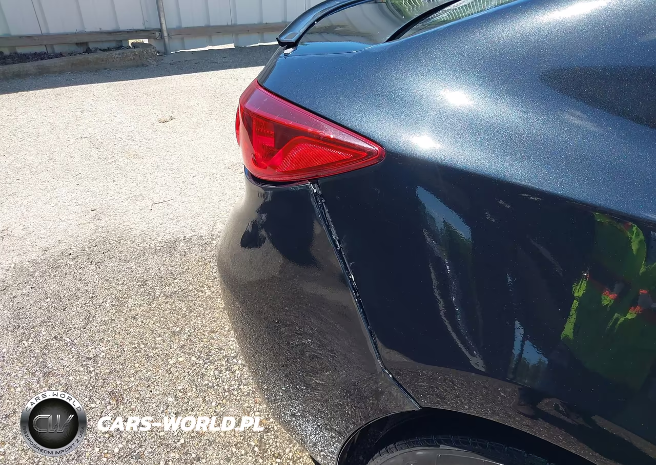 2014 Mazda Mazda3 I Sport VIN:JM1BM1U70E1185307 - 14