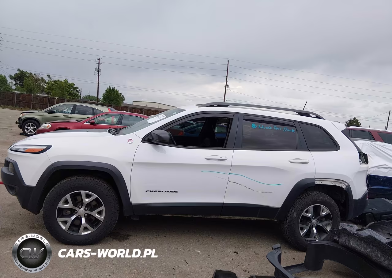 2018 Jeep Cherokee Trailhawk 4X4 VIN:1C4PJMBX5JD617594 - 15