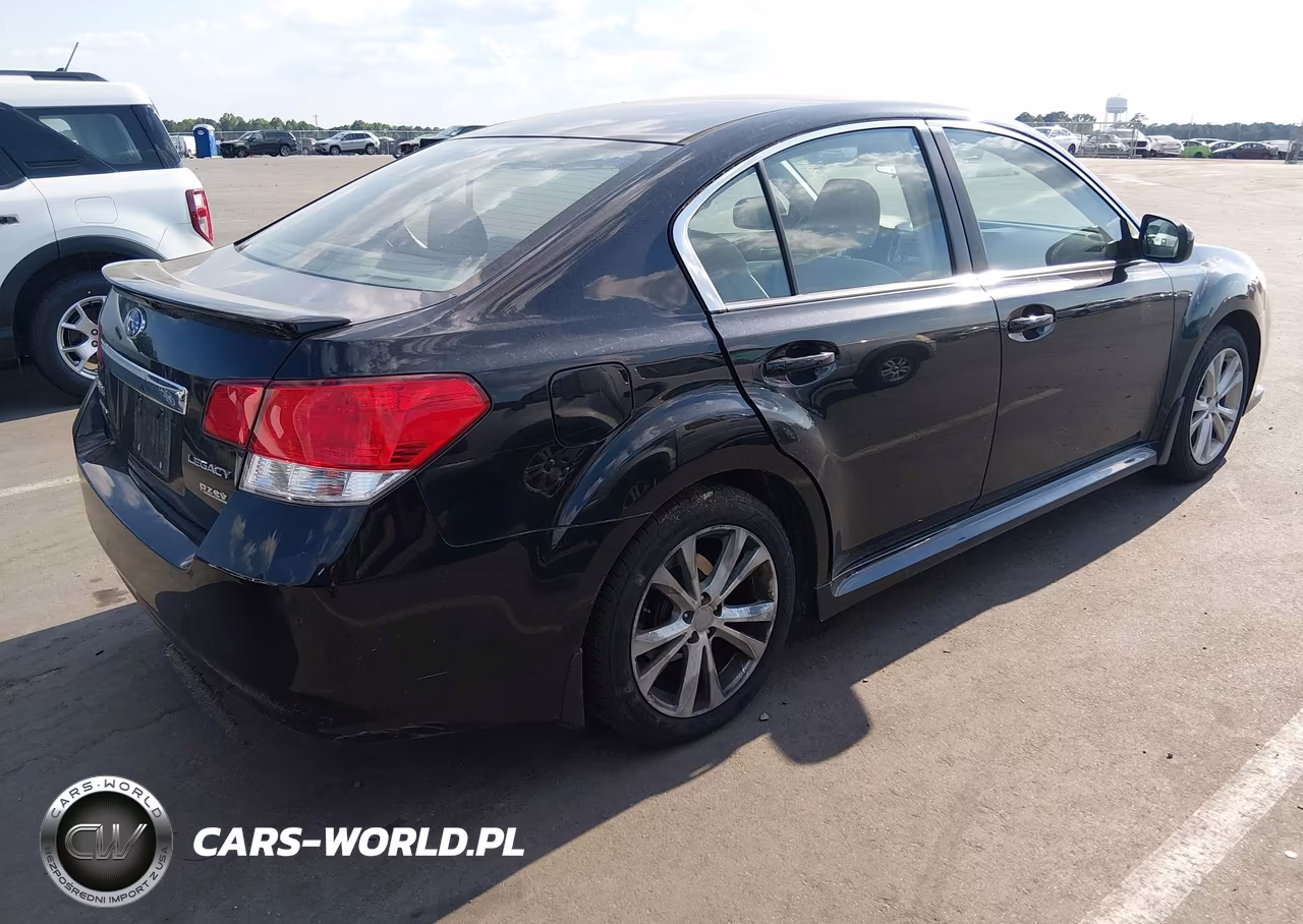 2013 Subaru Legacy 2.5I Premium VIN:4S3BMBG66D3047606 - 4