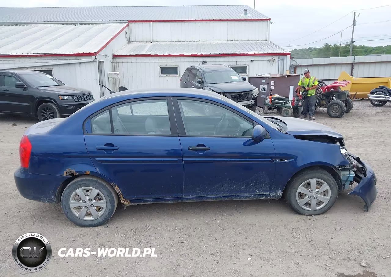2008 Hyundai Accent Gls VIN:KMHCN46C48U210186 - 12