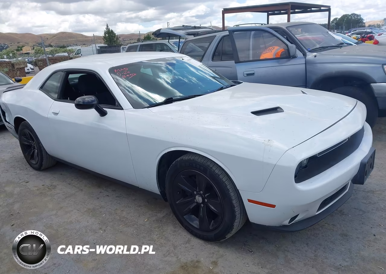 2016 Dodge Challenger Sxt