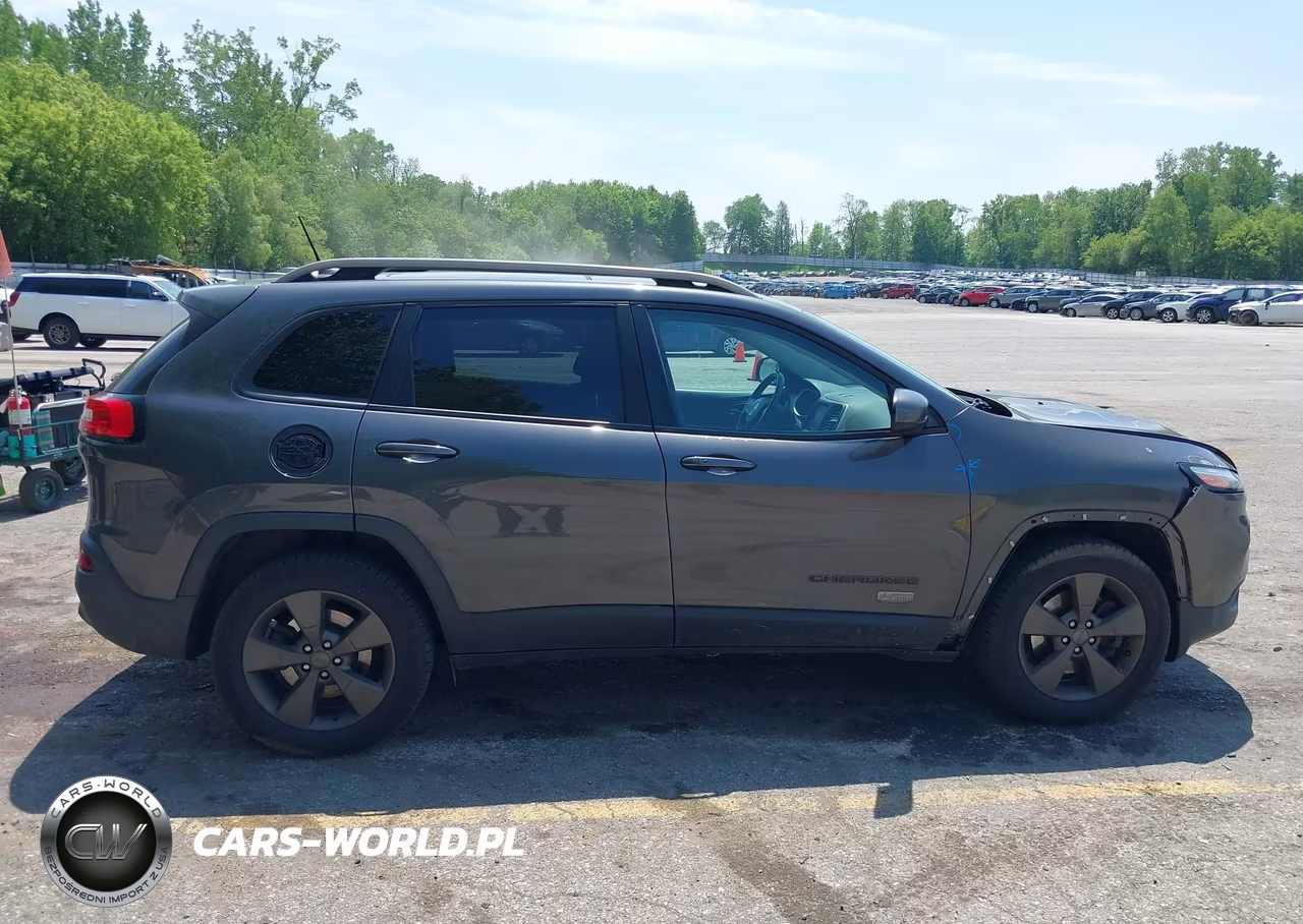 2017 Jeep Cherokee 75Th Anniversary Edition 4X4 VIN:1C4PJMCB5HW568821 - 13