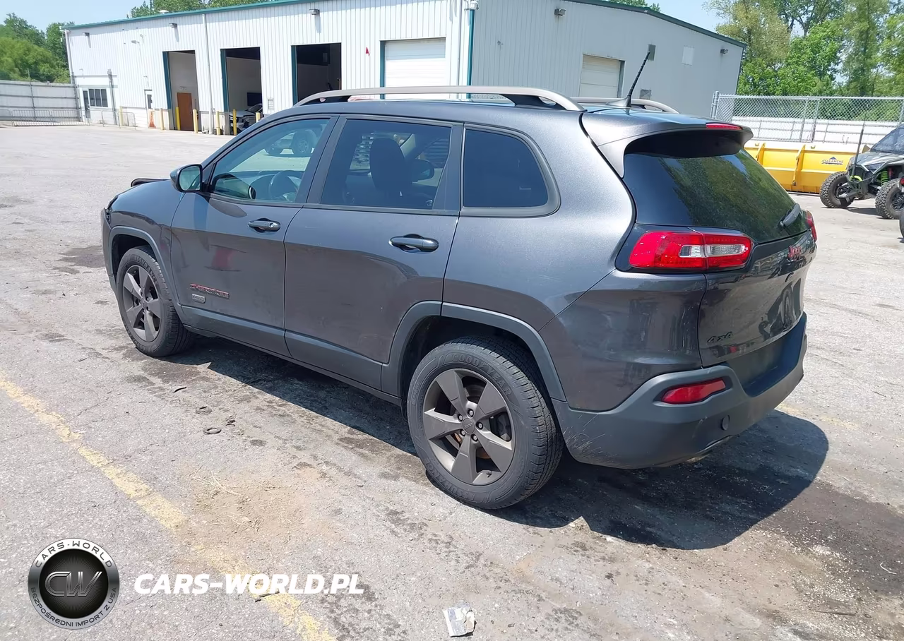 2017 Jeep Cherokee 75Th Anniversary Edition 4X4 VIN:1C4PJMCB5HW568821 - 3
