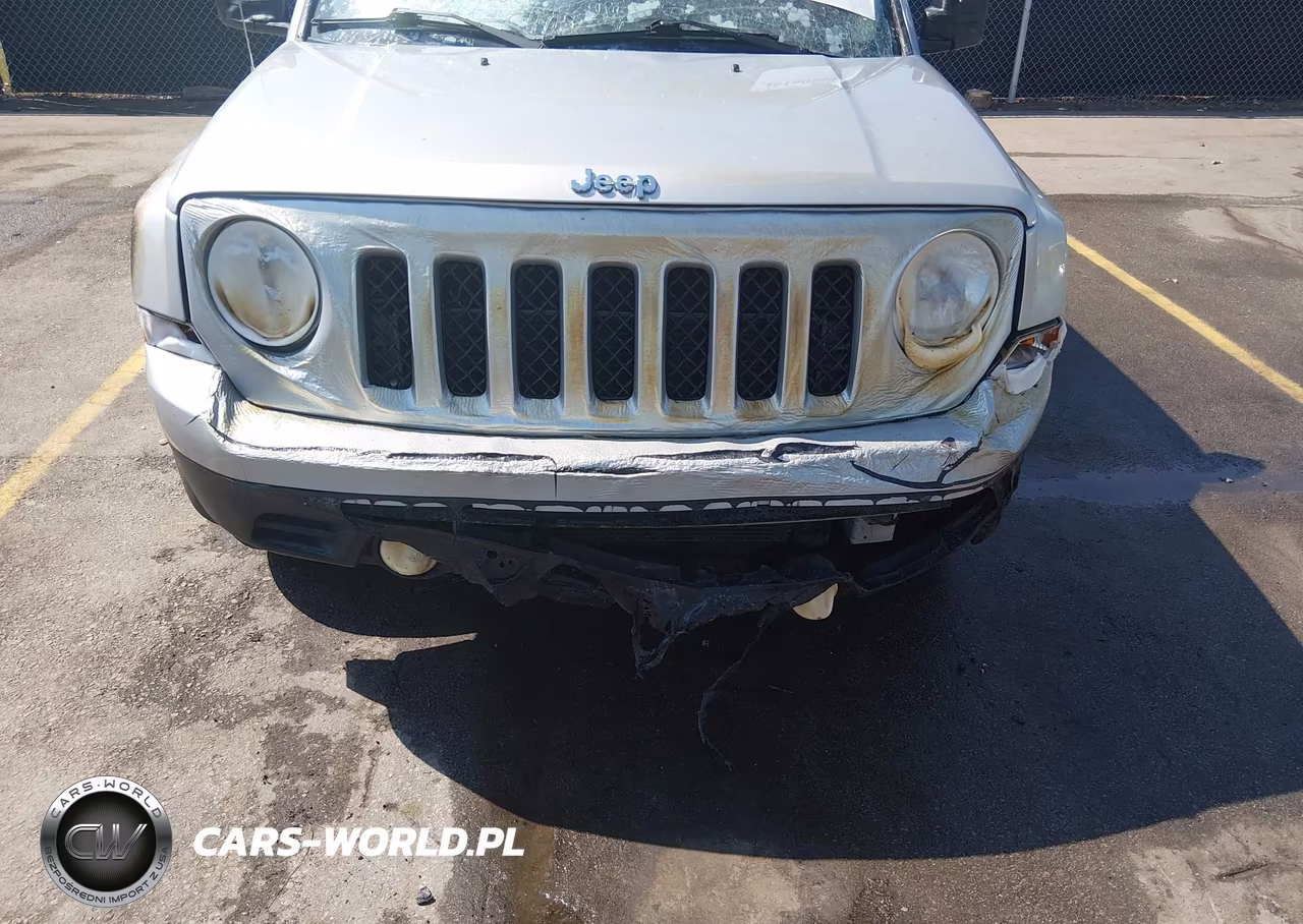 2012 Jeep Patriot Latitude VIN:1C4NJPFA0CD660659 - 6