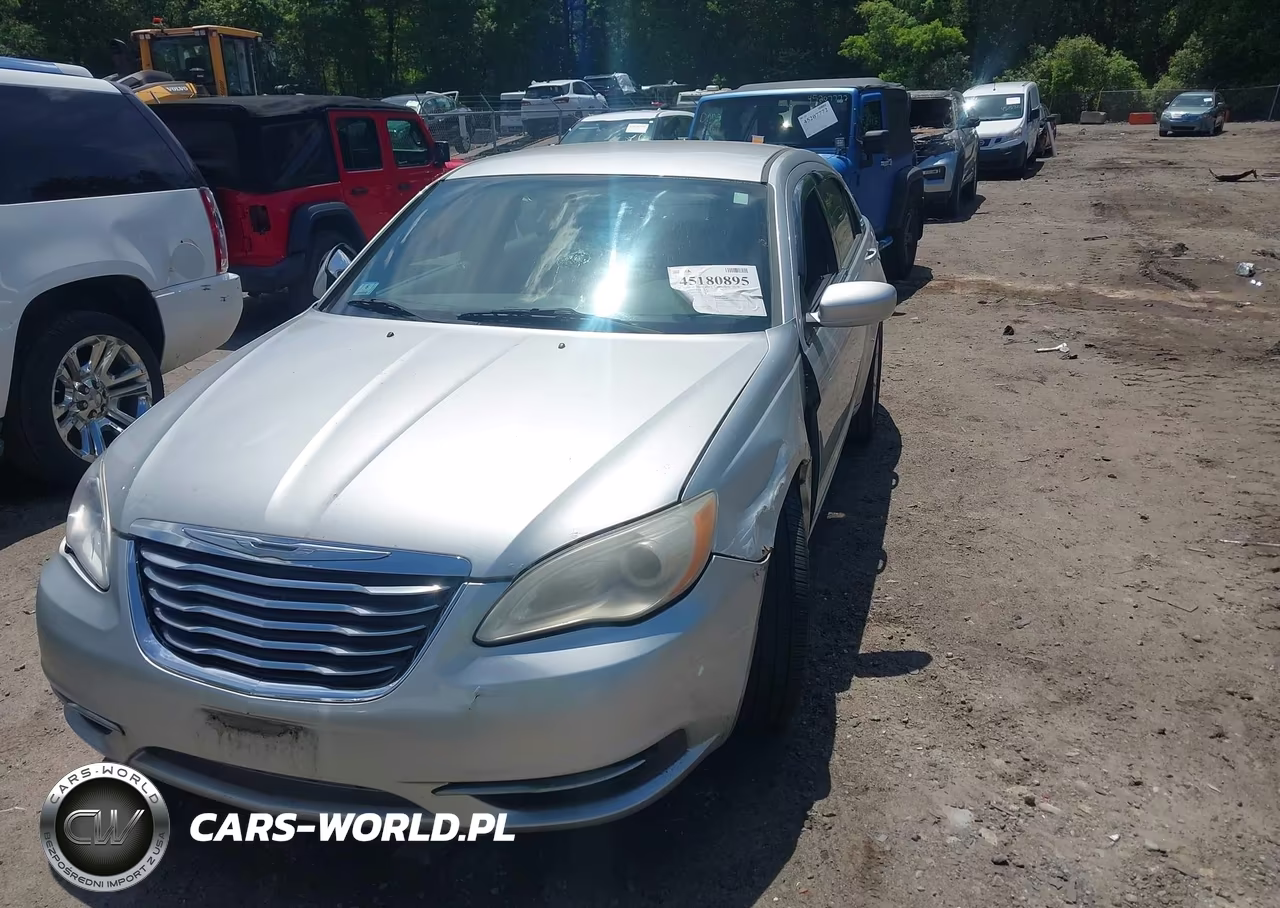 2011 Chrysler 200 Touring VIN:1C3BC1FBXBN570953 - 2