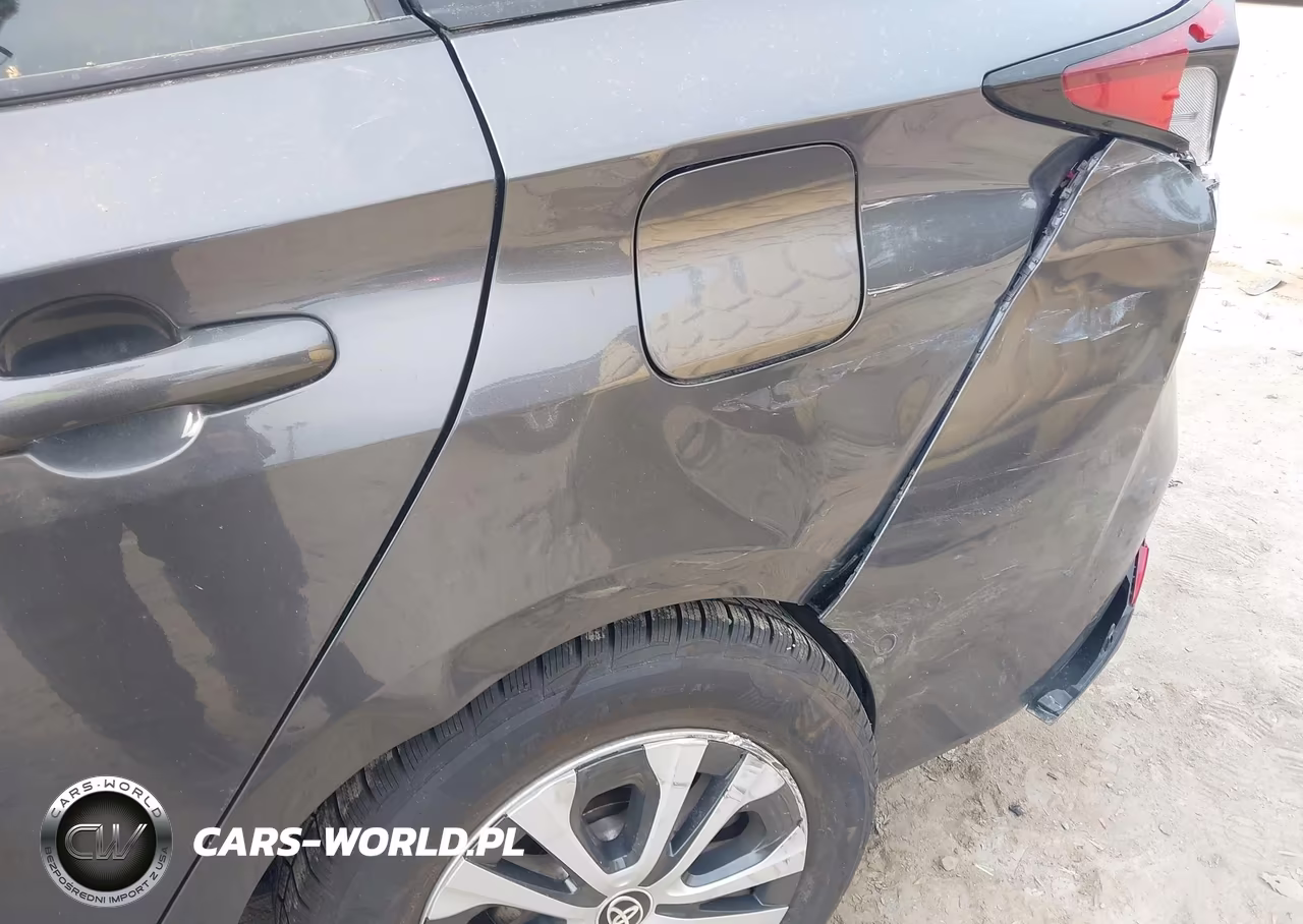 2019 Toyota Prius Le VIN:JTDL9RFU9K3009346 - 11