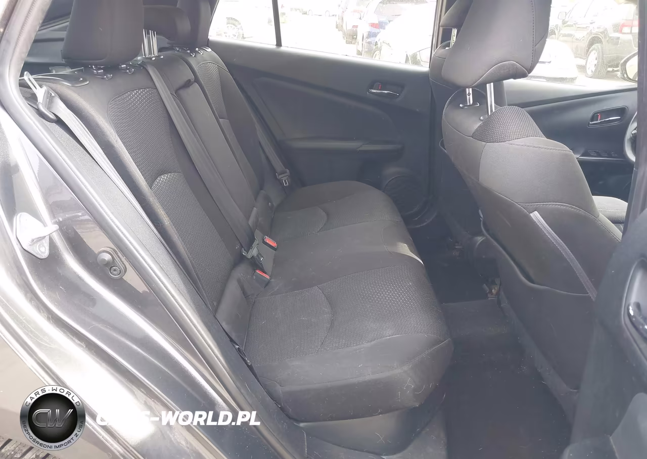 2019 Toyota Prius Le VIN:JTDL9RFU9K3009346 - 8