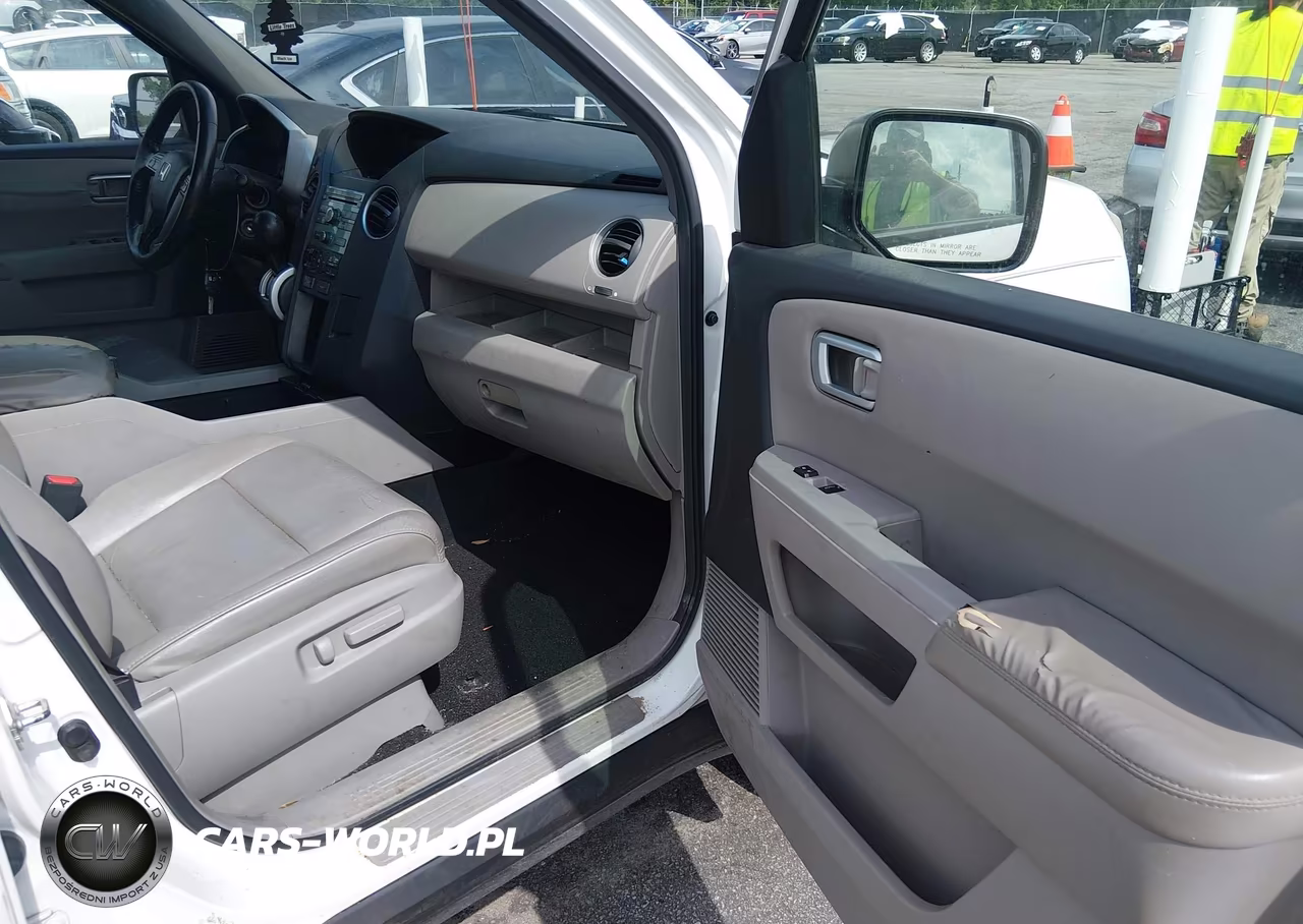 2010 Honda Pilot Ex-L VIN:5FNYF3H53AB011225 - 5