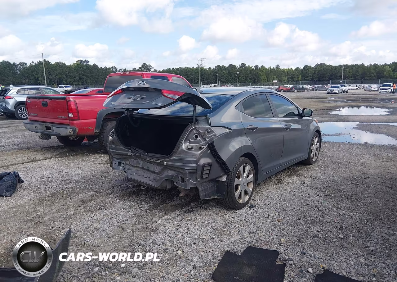 2013 Hyundai Elantra Limited VIN:5NPDH4AE7DH235371 - 4