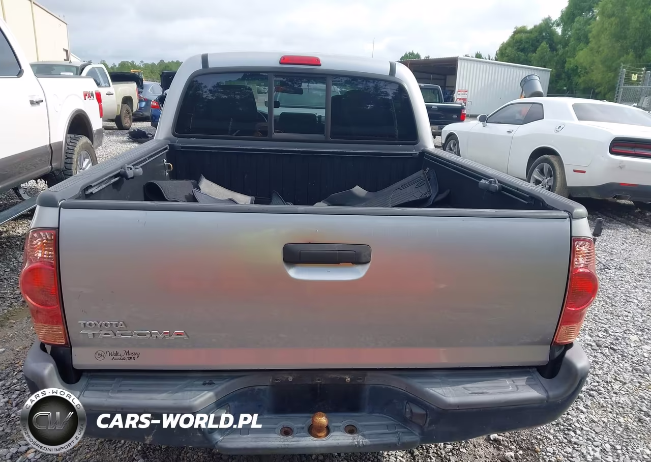 2015 Toyota Tacoma VIN:5TFJX4CN1FX053742 - 16