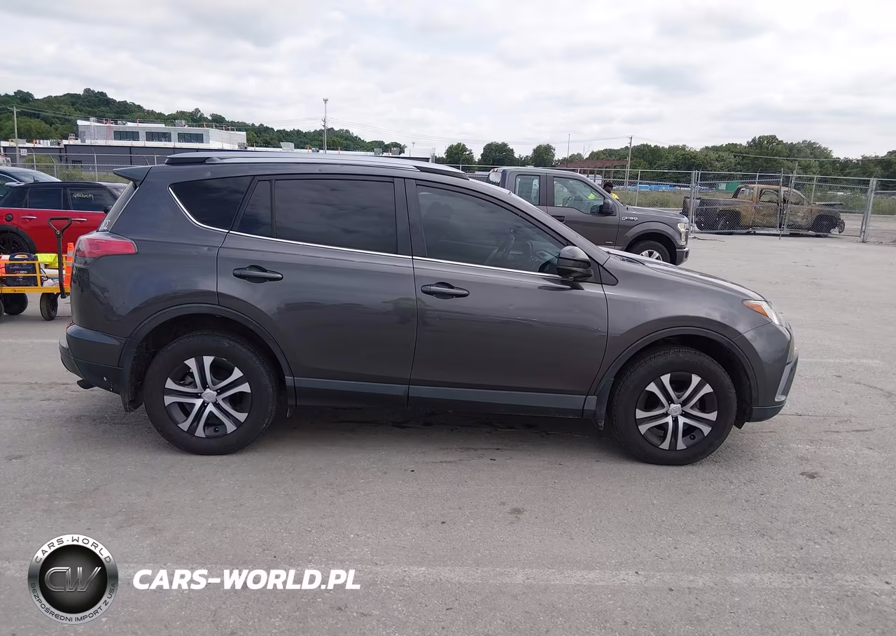 2017 Toyota Rav4 Le VIN:JTMZFREV9HJ709031 - 13