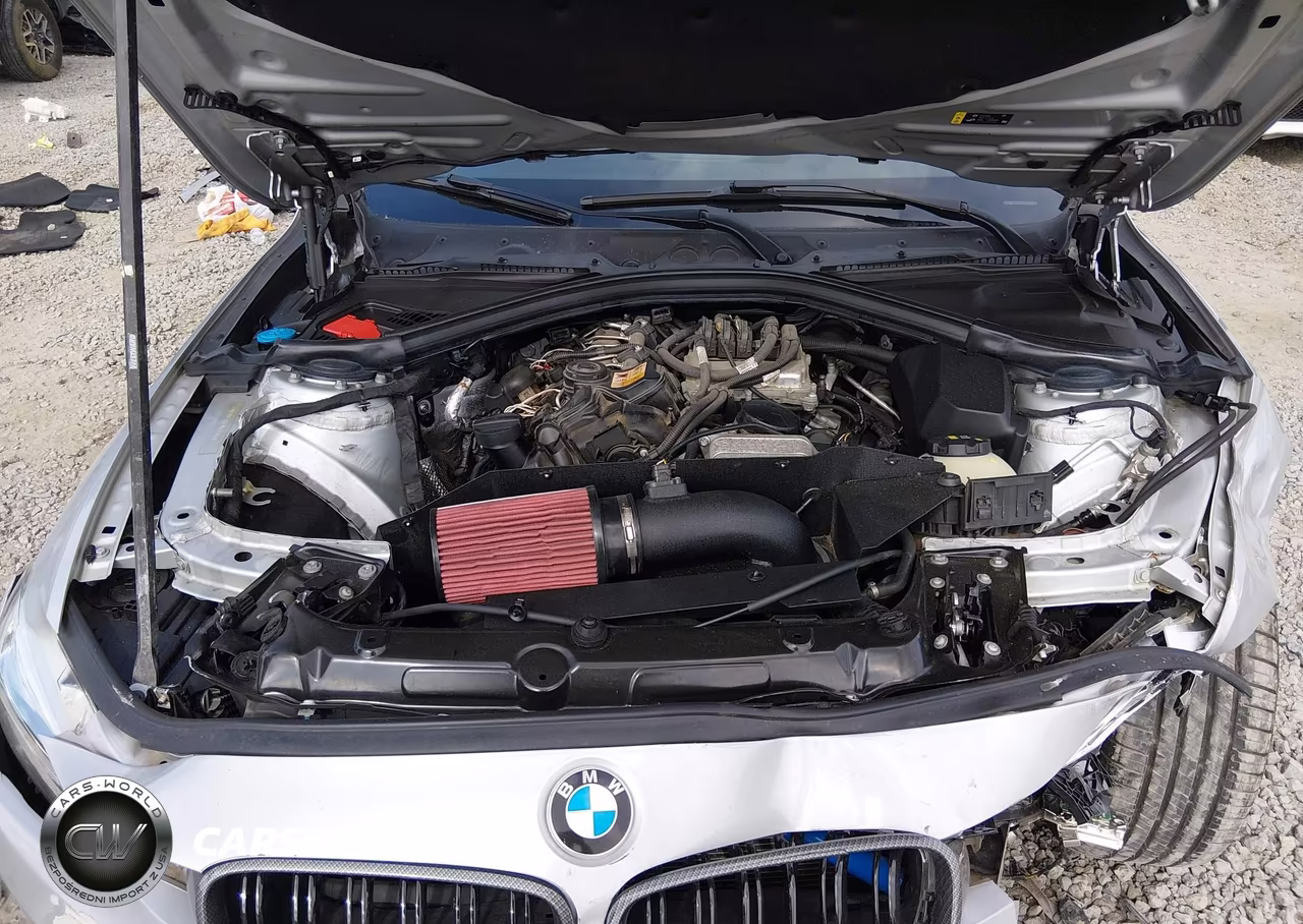 2018 BMW 320I xDrive VIN:WBA8E5G54JNU47502 - 10