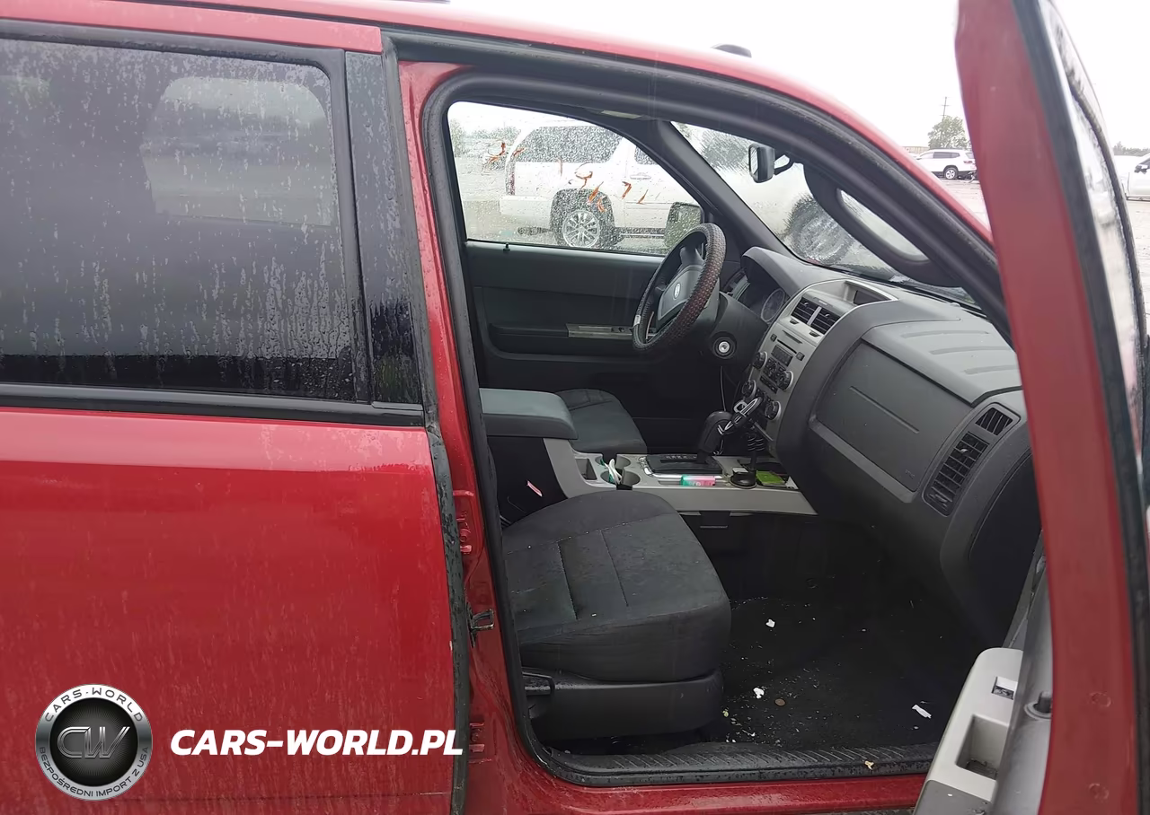 2011 Ford Escape Xlt VIN:1FMCU0DG8BKB38980 - 5
