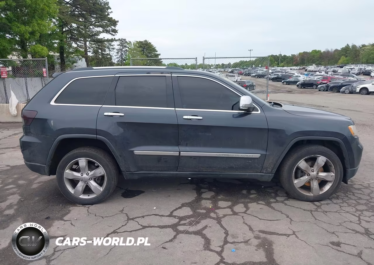 2013 Jeep Grand Cherokee Limited VIN:1C4RJFBG7DC560183 - 13