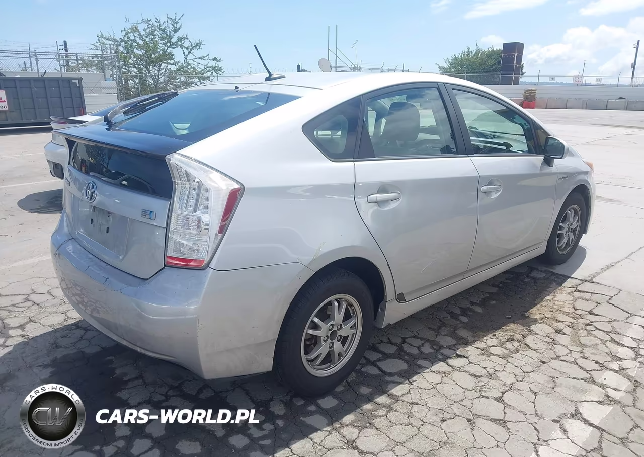 2010 Toyota Prius Ii VIN:JTDKN3DUXA1314307 - 4