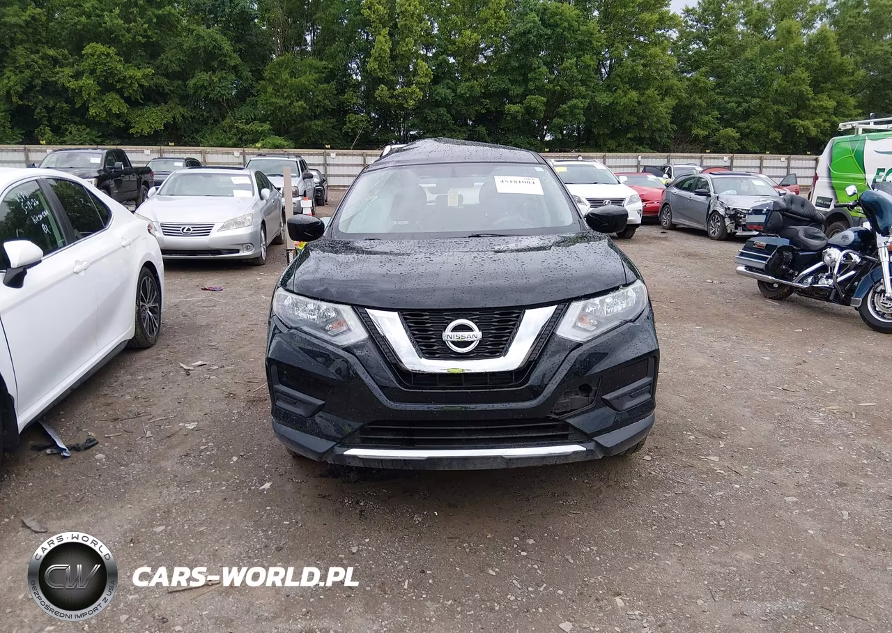 2017 Nissan Rogue S VIN:5N1AT2MV2HC817067 - 11