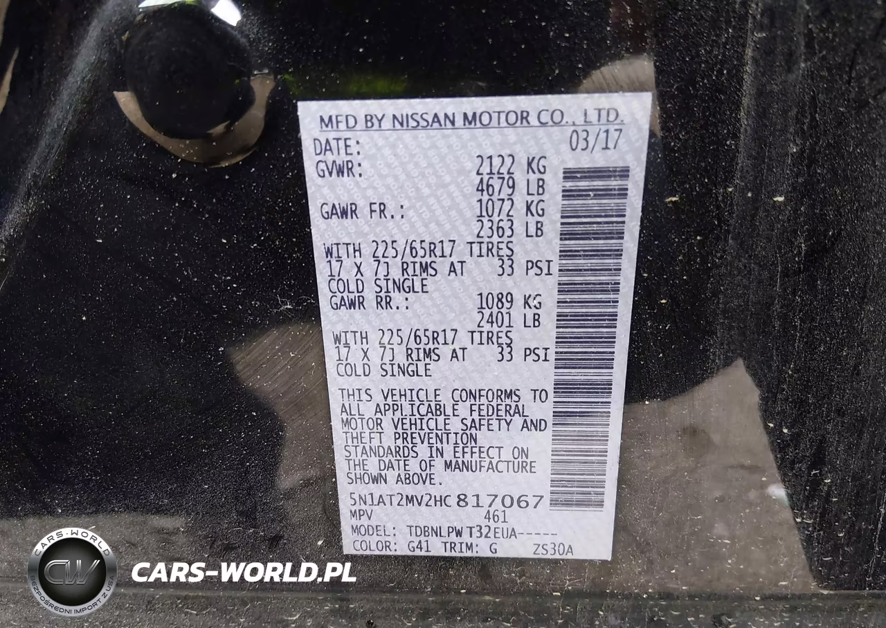 2017 Nissan Rogue S VIN:5N1AT2MV2HC817067 - 9