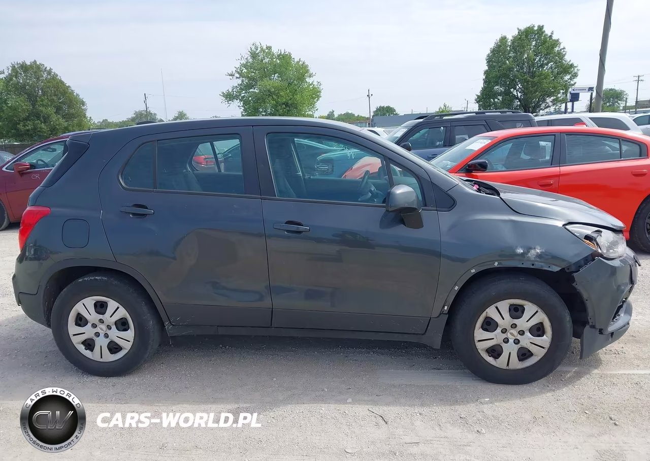 2019 Chevrolet Trax Ls VIN:3GNCJKSB6KL133122 - 13