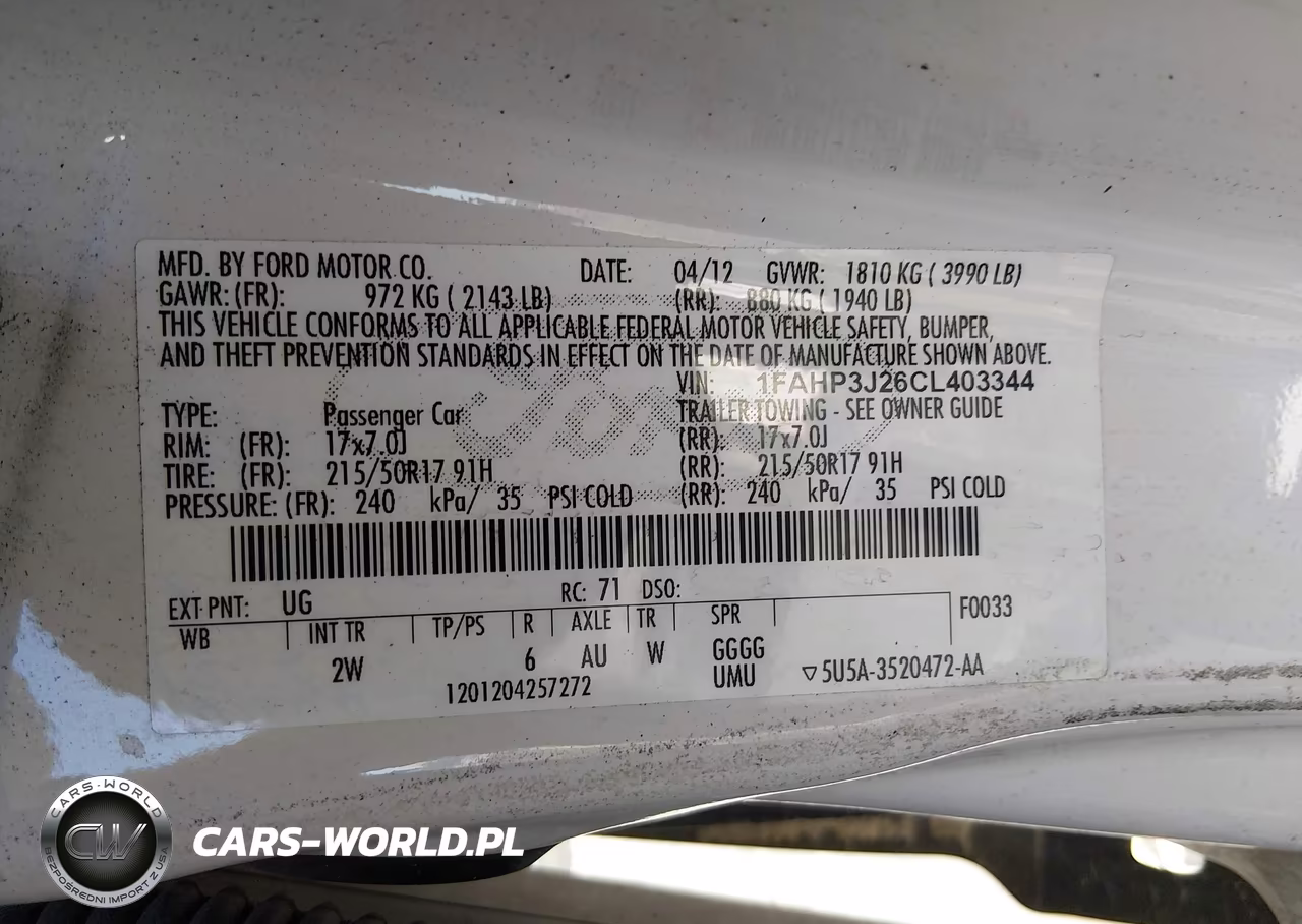 2012 Ford Focus Titanium VIN:1FAHP3J26CL403344 - 9