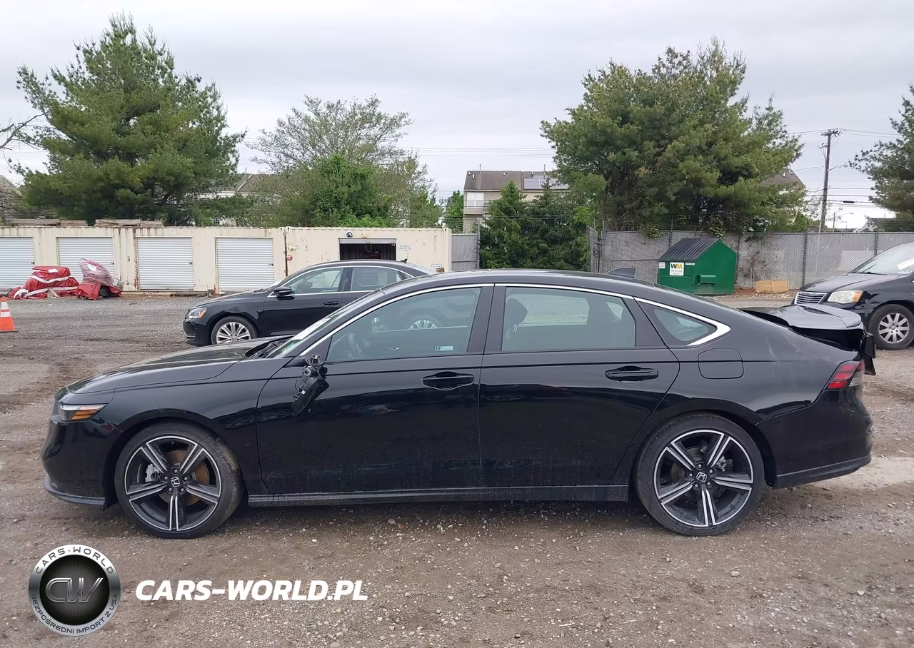 2025 Honda Accord Hybrid Sport VIN:1HGCY2F51SA080847 - 15