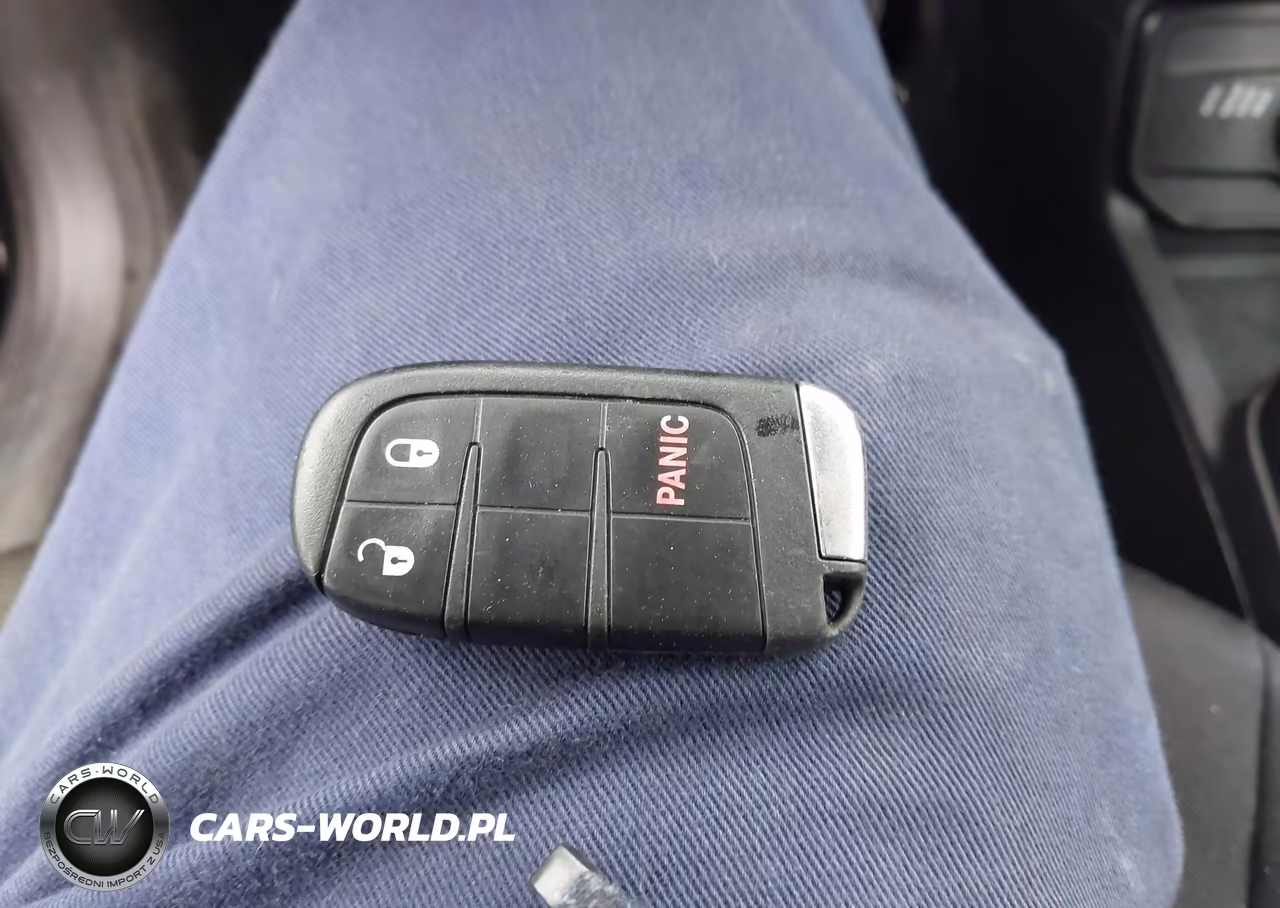 2018 Jeep Renegade Sport 4X4 VIN:ZACCJBAB3JPH11130 - 11