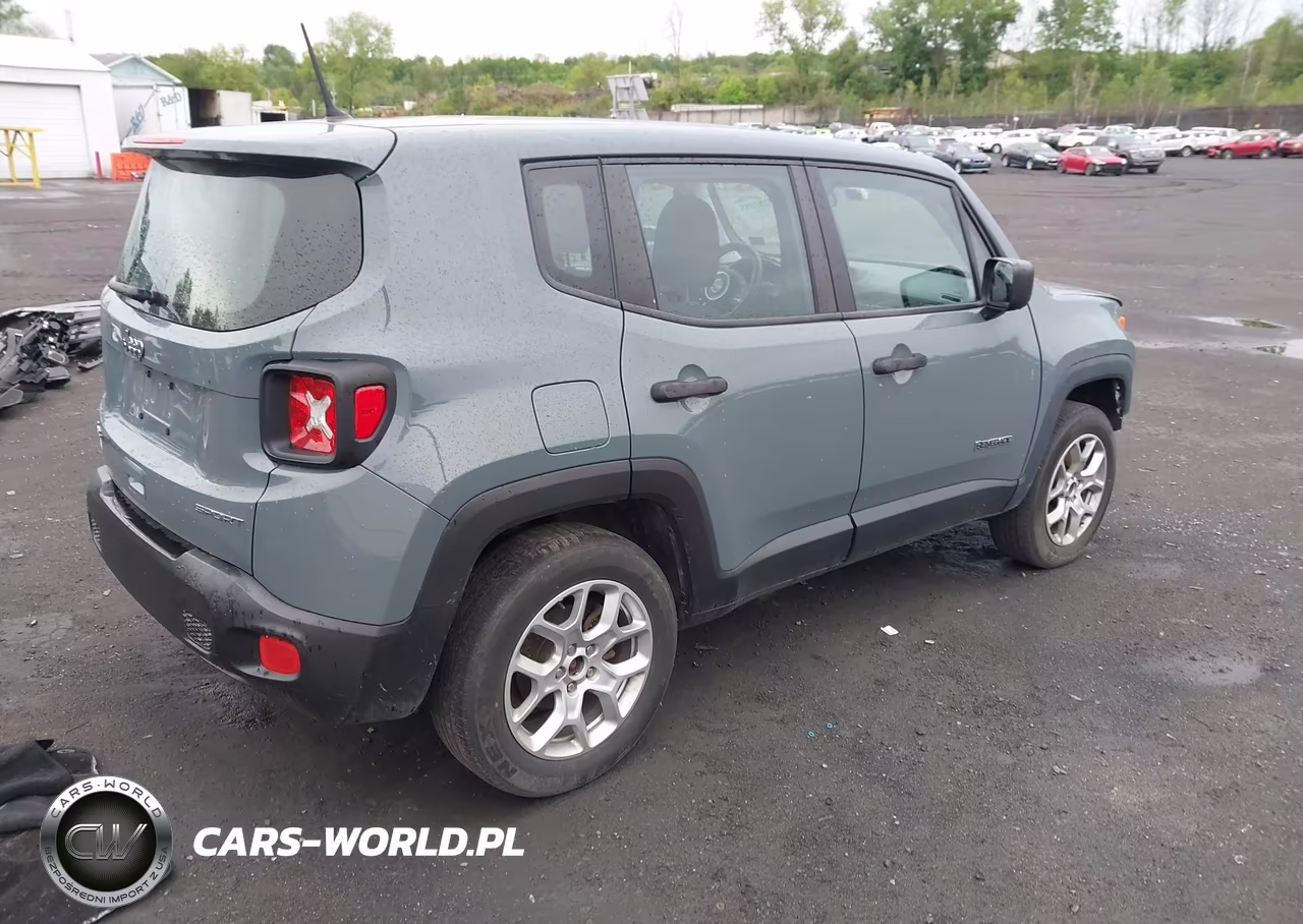 2018 Jeep Renegade Sport 4X4 VIN:ZACCJBAB3JPH11130 - 4