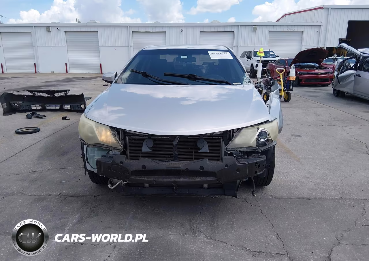 2014 Toyota Camry Se VIN:4T1BF1FK0EU828373 - 13