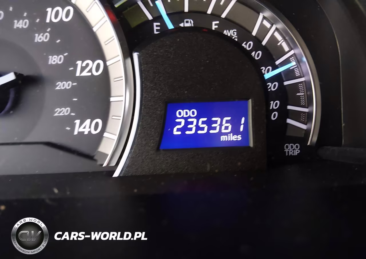 2014 Toyota Camry Se VIN:4T1BF1FK0EU828373 - 16