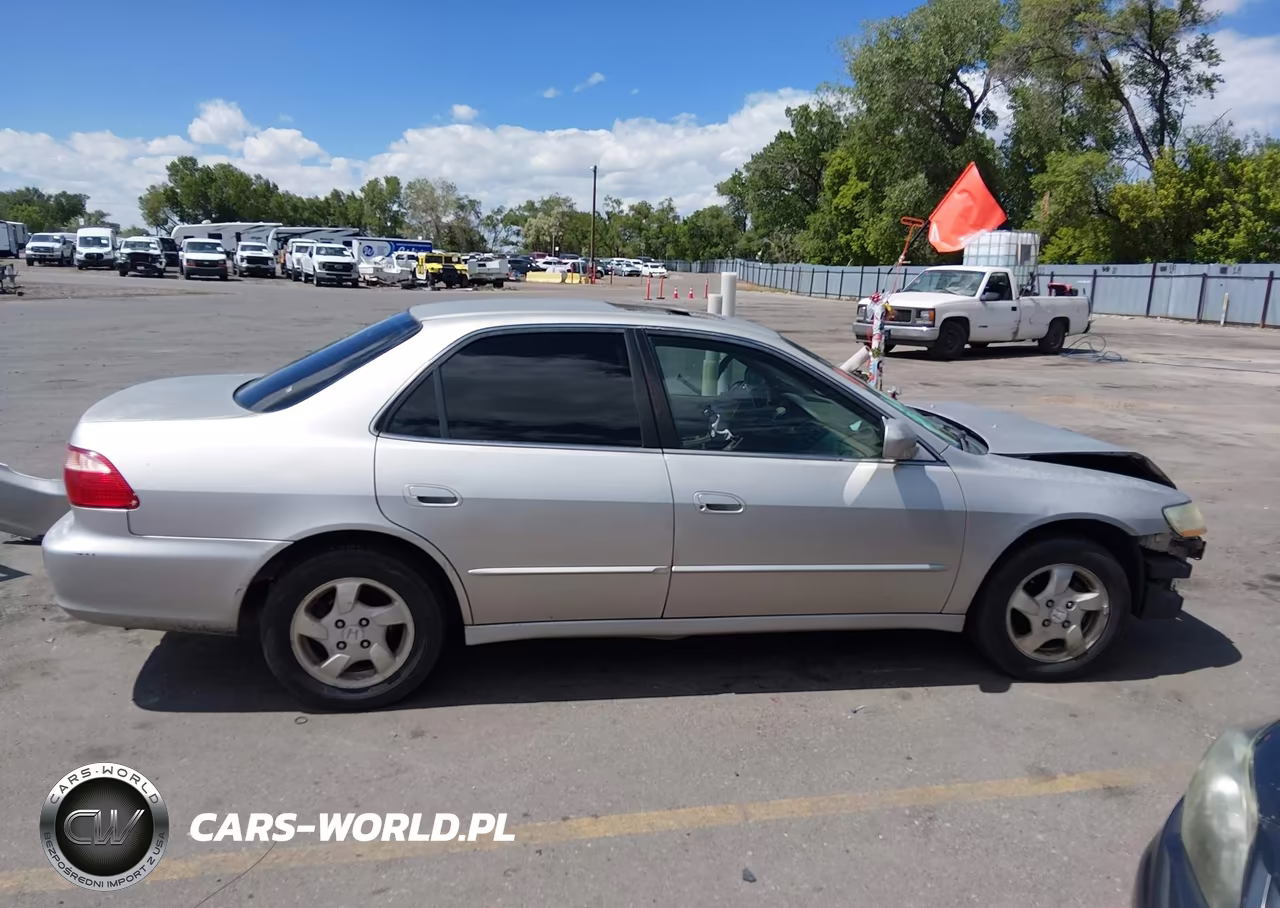 1999 Honda Accord Ex VIN:1HGCG6679XA094708 - 13