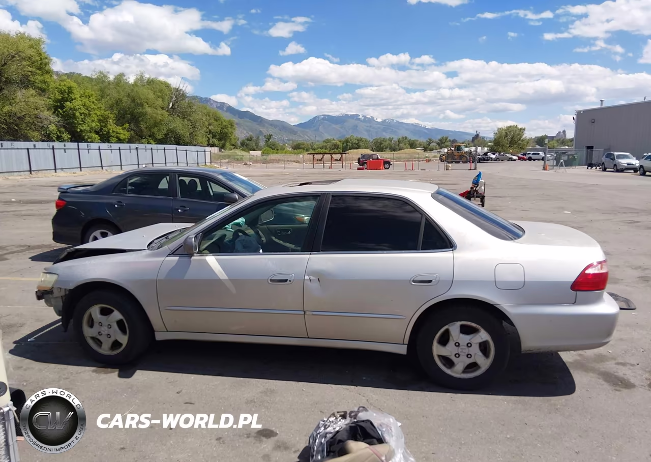 1999 Honda Accord Ex VIN:1HGCG6679XA094708 - 14