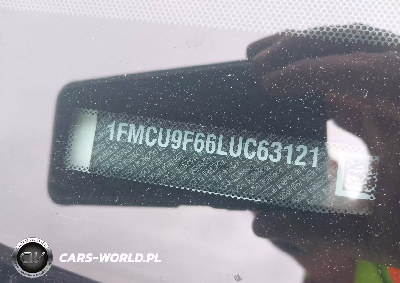 2020 Ford Escape S VIN:1FMCU9F66LUC63121 - 17