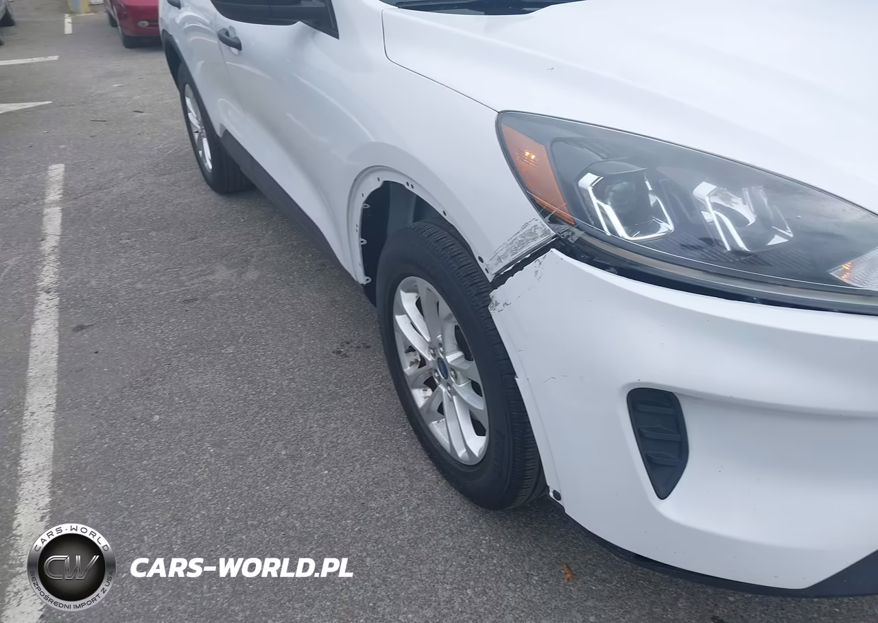 2020 Ford Escape S VIN:1FMCU9F66LUC63121 - 6