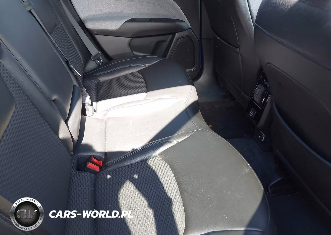 2024 Jeep Compass Latitude 4X4 VIN:3C4NJDBNXRT153813 - 8