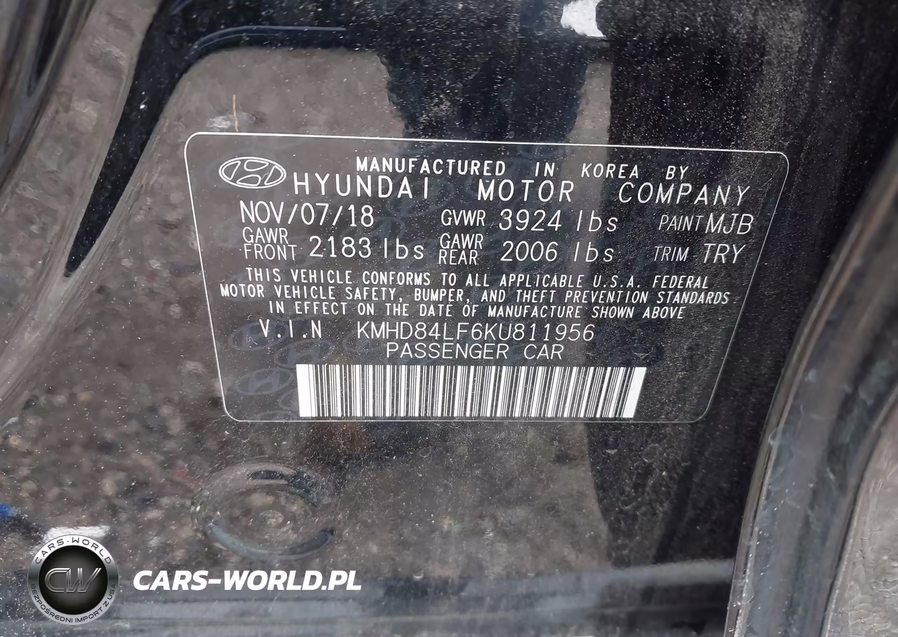 2019 Hyundai Elantra Value Edition VIN:KMHD84LF6KU811956 - 9