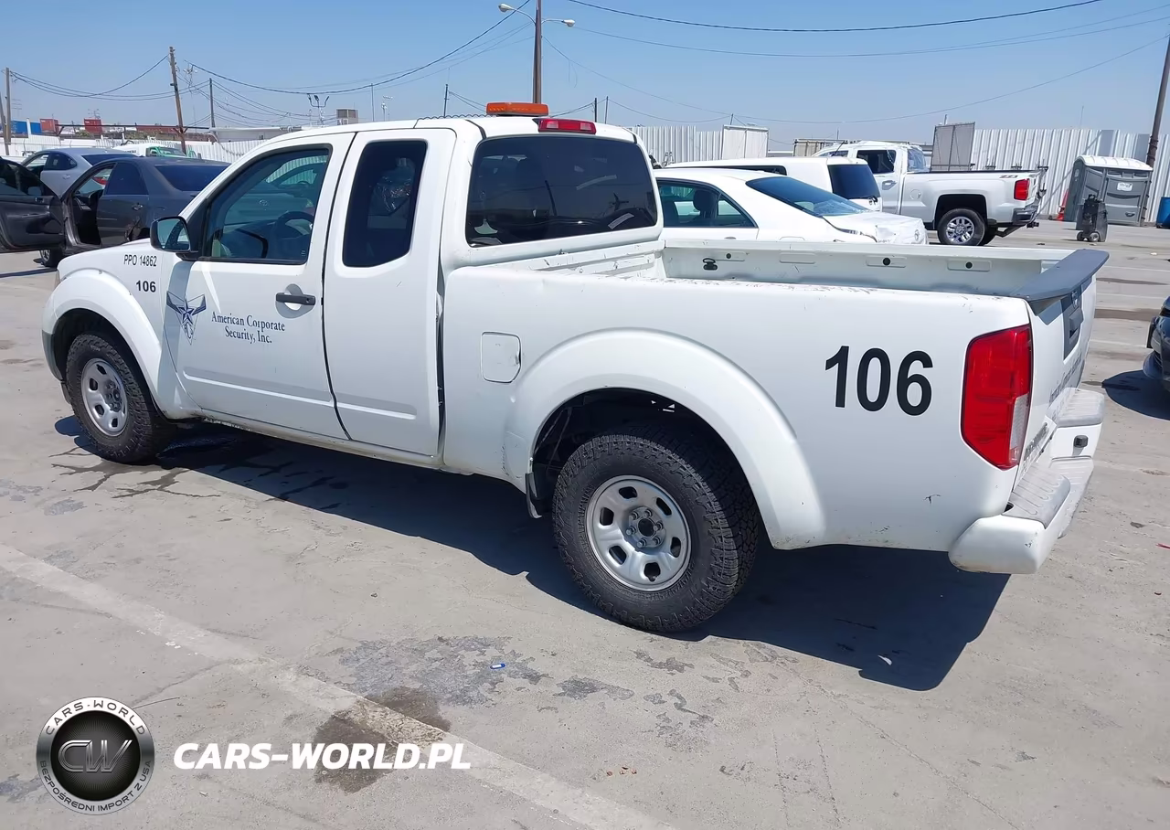 2018 Nissan Frontier S VIN:1N6BD0CT1JN724221 - 3