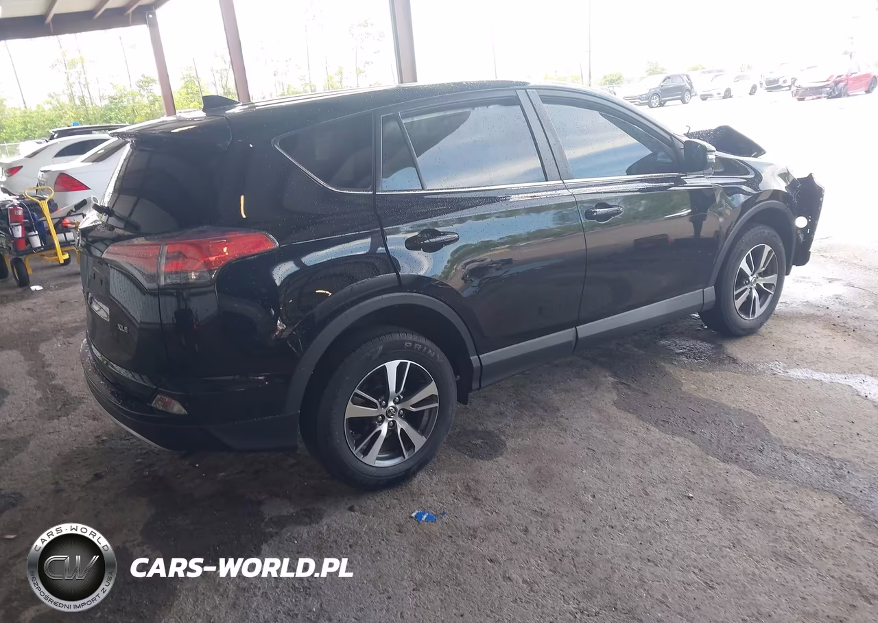 2018 Toyota Rav4 Xle VIN:2T3WFREV6JW483413 - 2