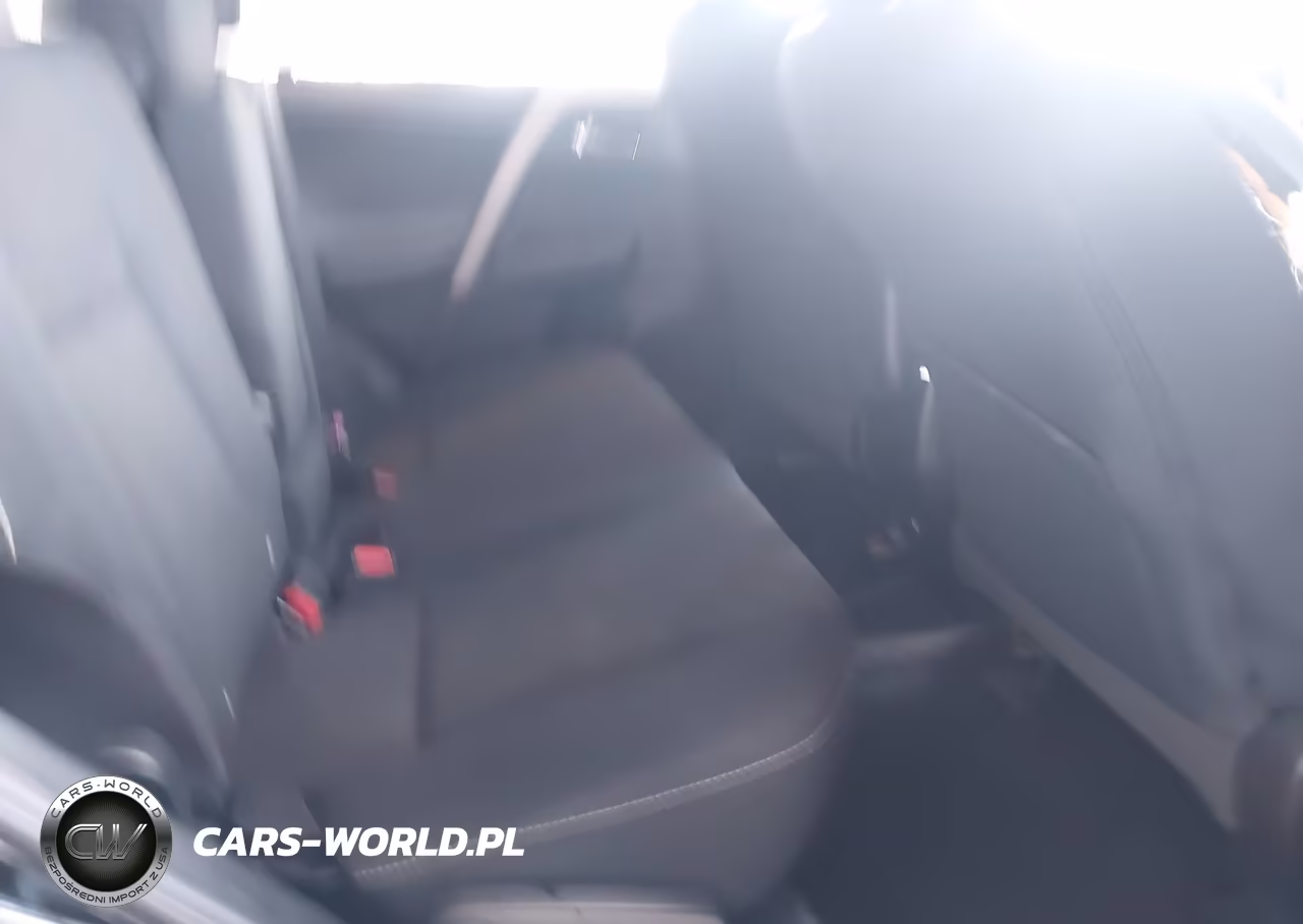 2018 Toyota Rav4 Xle VIN:2T3WFREV6JW483413 - 8