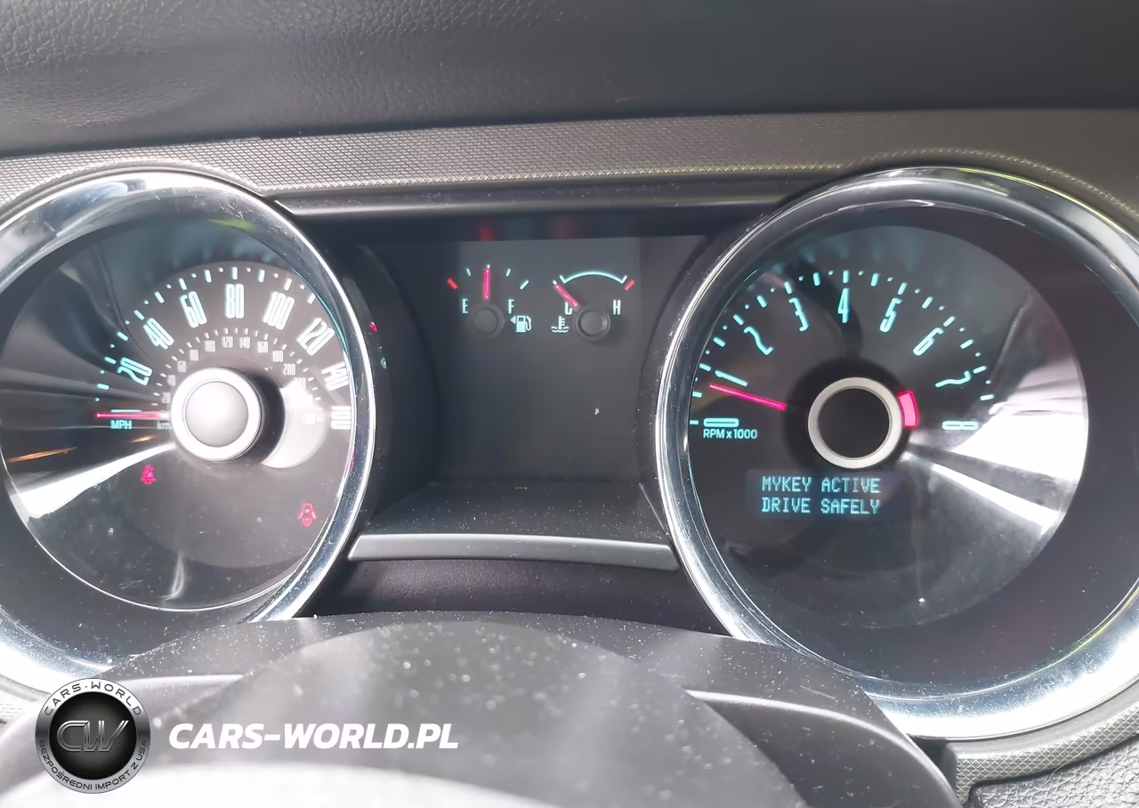 2014 Ford Mustang V6 VIN:1ZVBP8AM7E5281001 - 7