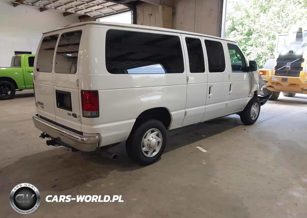 2011 Ford E-350 Super Duty Xlt VIN:1FBNE3BL8BDA60110 - 4