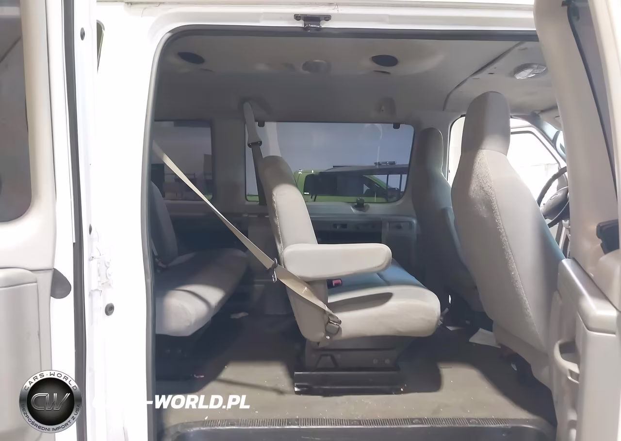 2011 Ford E-350 Super Duty Xlt VIN:1FBNE3BL8BDA60110 - 7