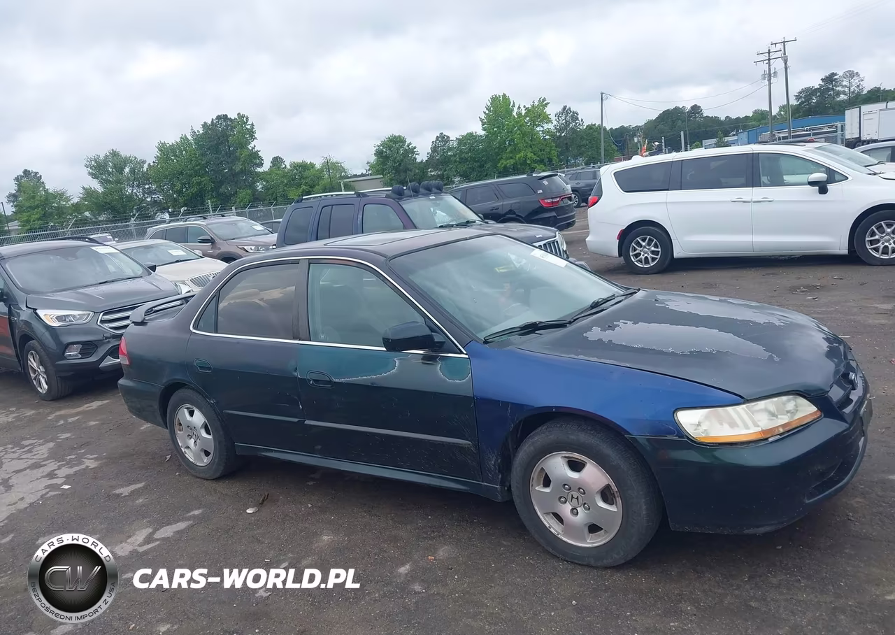 2001 Honda Accord 3.0 Ex VIN:1HGCG16521A009670 - 13