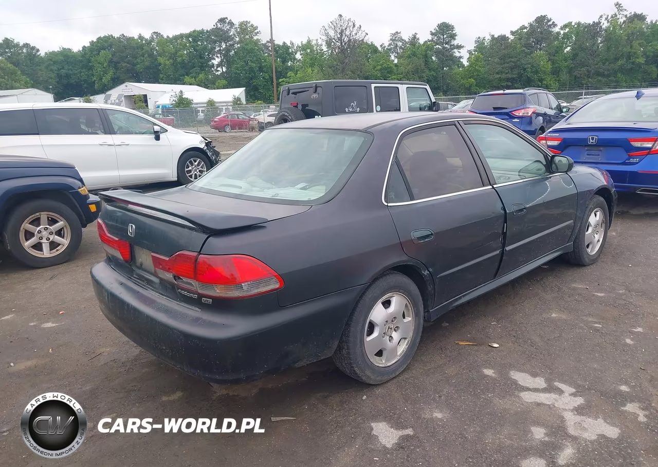 2001 Honda Accord 3.0 Ex VIN:1HGCG16521A009670 - 4