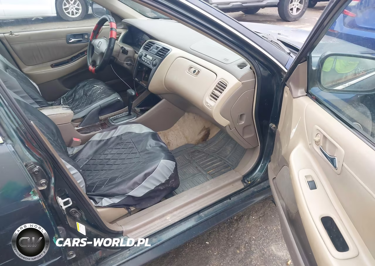 2001 Honda Accord 3.0 Ex VIN:1HGCG16521A009670 - 5